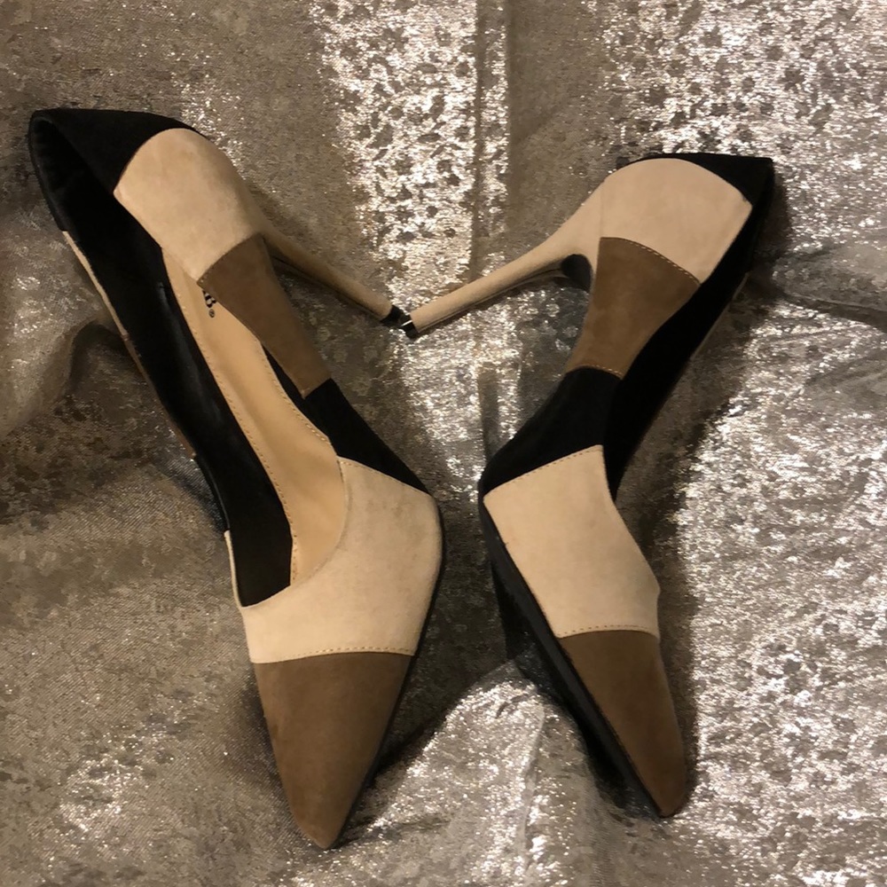 Ladies shoes